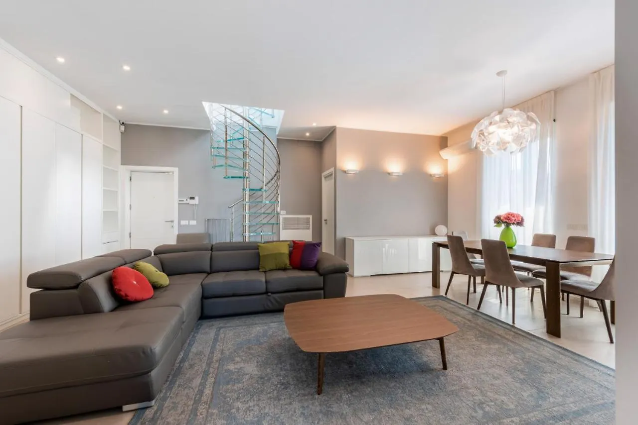 Easylife - Wonderful Penthouse With Terrace A Few Steps From The Duomo Apartment Milan 0*,  Italy