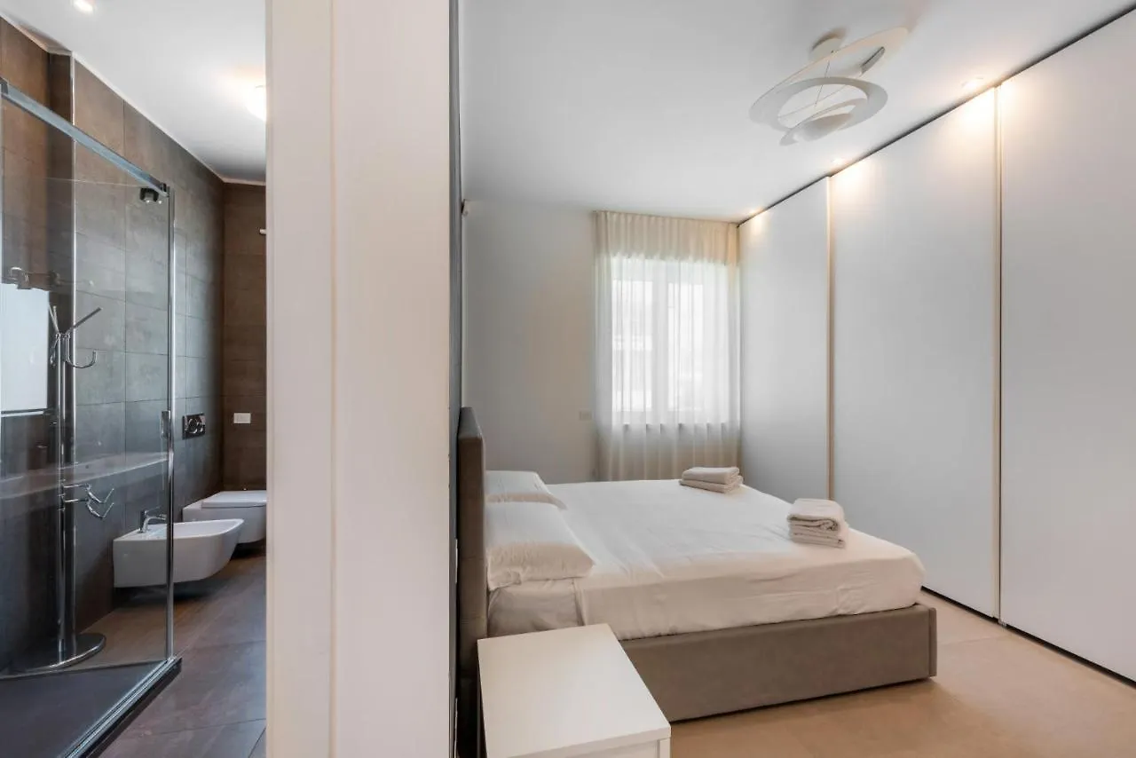 Easylife - Wonderful Penthouse With Terrace A Few Steps From The Duomo Apartment Milan Italy