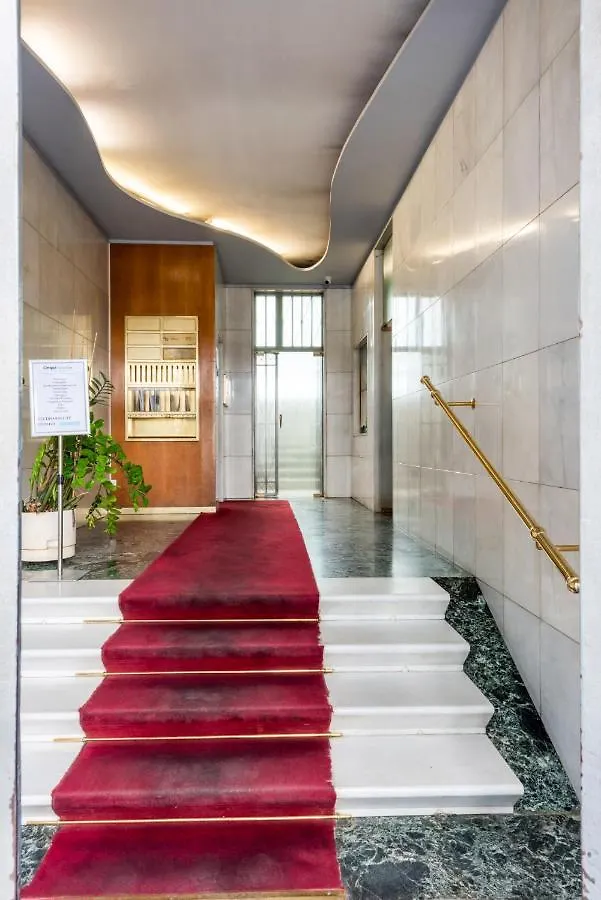 Easylife - Wonderful Penthouse With Terrace A Few Steps From The Duomo Apartment Milan